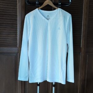 ADIDAS Textured V-Neck Athletic Top Workouts Yoga Cycling Hiking - XL
